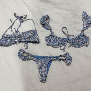 Frankie’s Bikinis Set